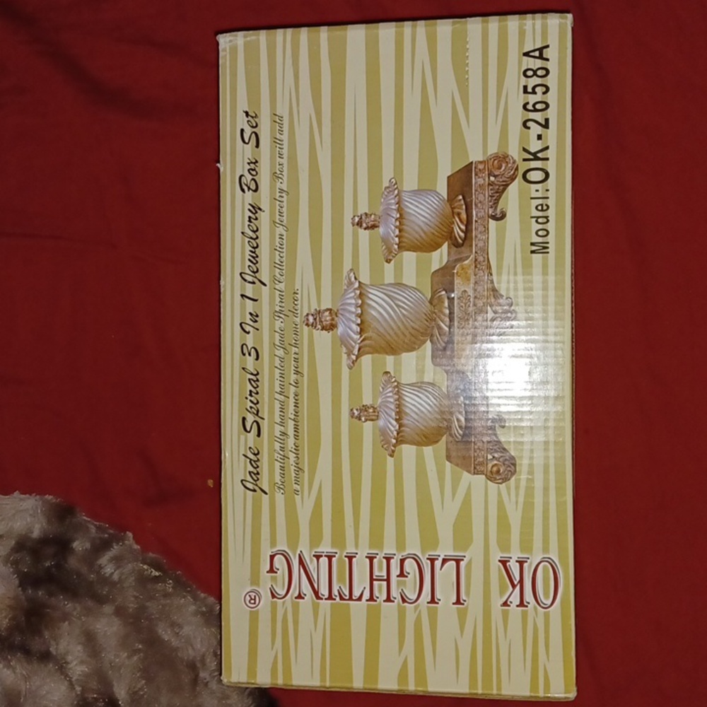 OK Lighting  3 in 1 jewelry box with stand set.
